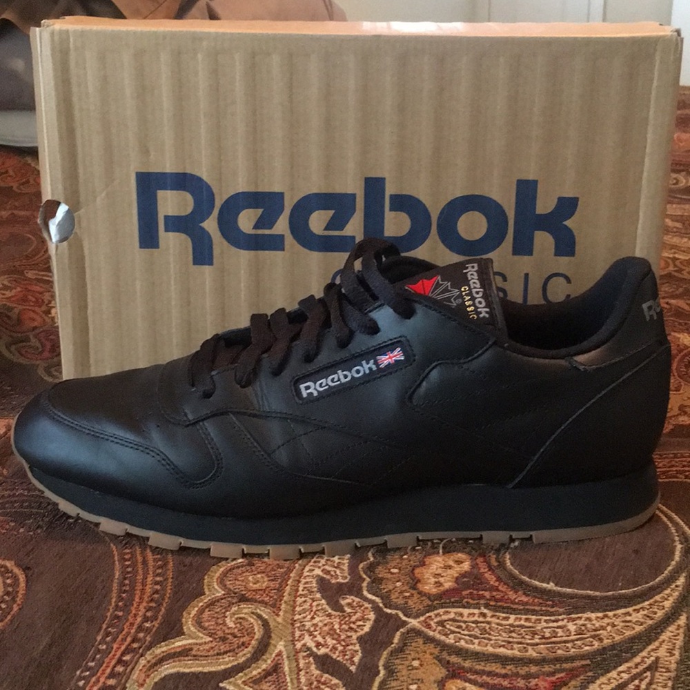 Reebok Men’s Classic in Black Leather
